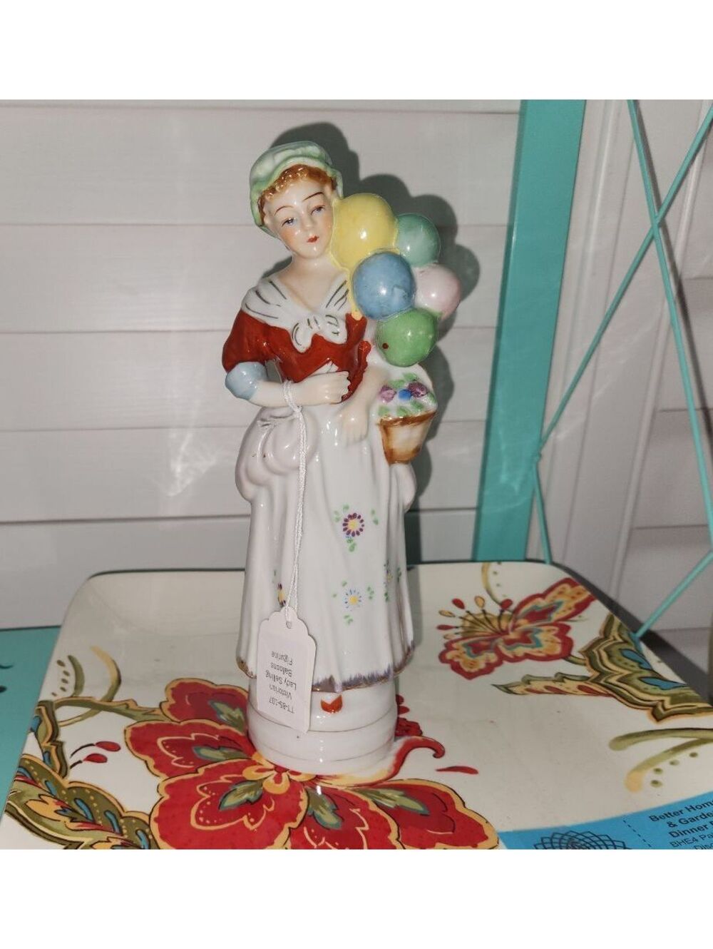 Porcelain Figurine 9" Colonial Lady Balloon Seller Lipper & Mann 1950's MCM